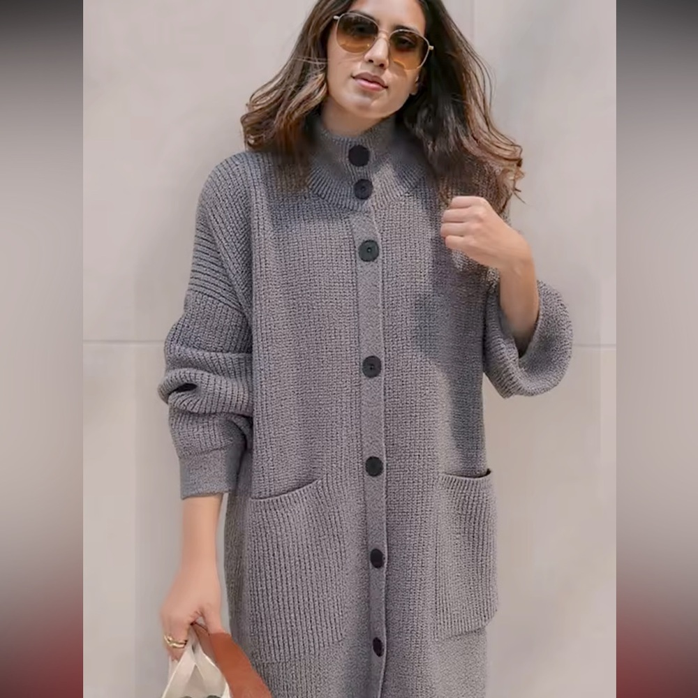 Everyday Grey Chunky Button Cardigan